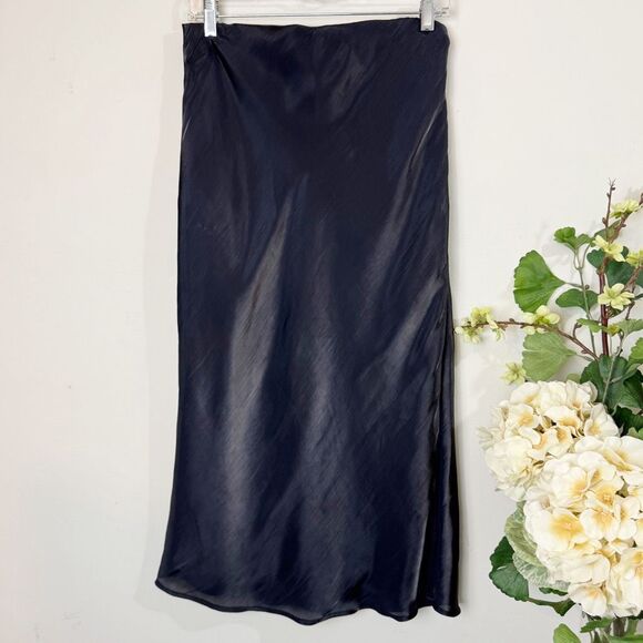 Anthropologie Liquid Shine Bias-Cut Skirt | Large | Black | midi - Picture 5 of 9